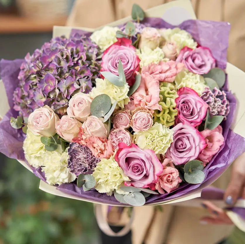 Delicate To the Core MIAMI FLOWERS DESIGN