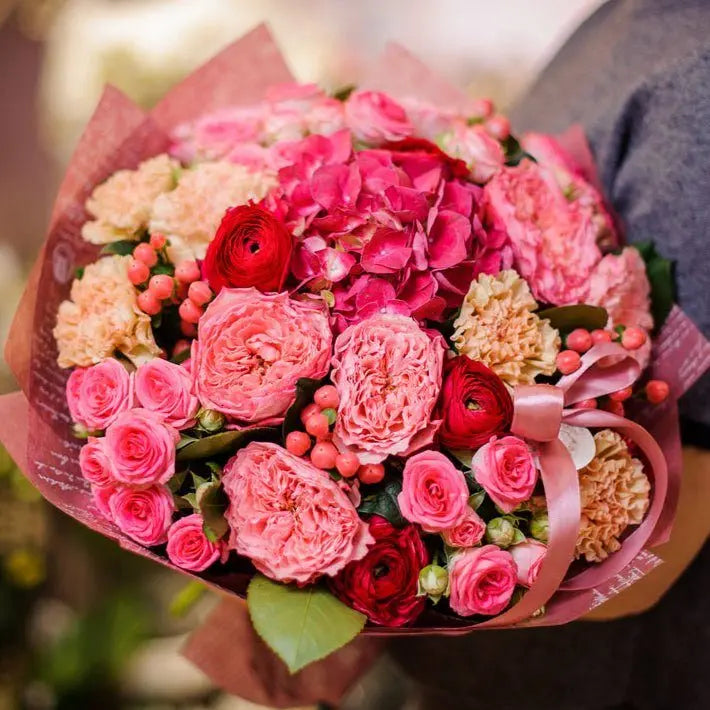 Beauty and a Beat MIAMI FLOWERS DESIGN