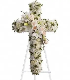 Heavenly Tribute - MIAMI FLOWERS DESIGN
