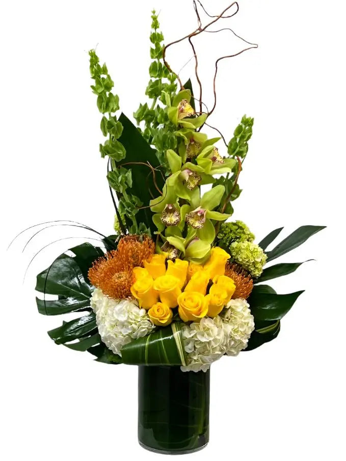Stunning and Majestic - MIAMI FLOWERS DESIGN