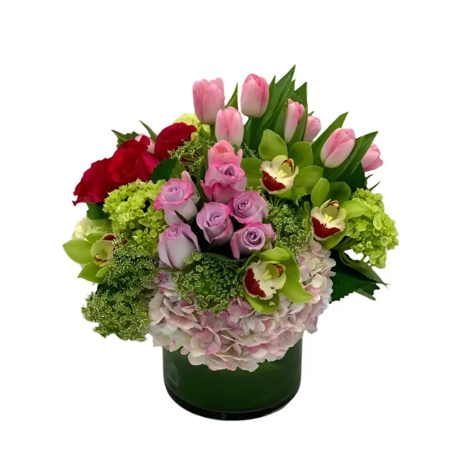 The Blooming Tulips. - MIAMI FLOWERS DESIGN