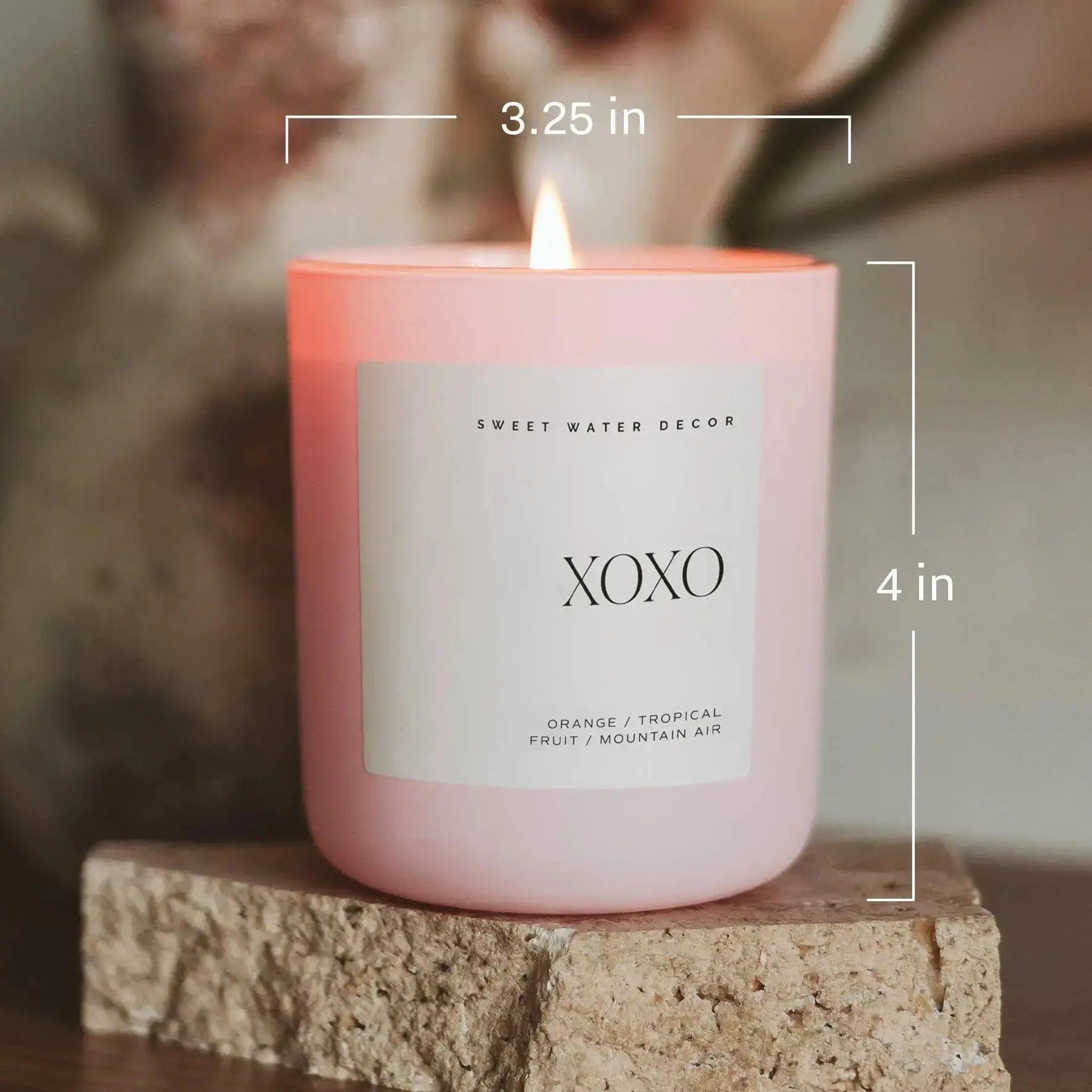 XOXO 15 oz Soy Candle, Matte Jar Sweet Water Decor