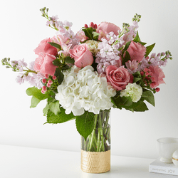 Soft shade of Pink - MIAMI FLOWERS DESIGN